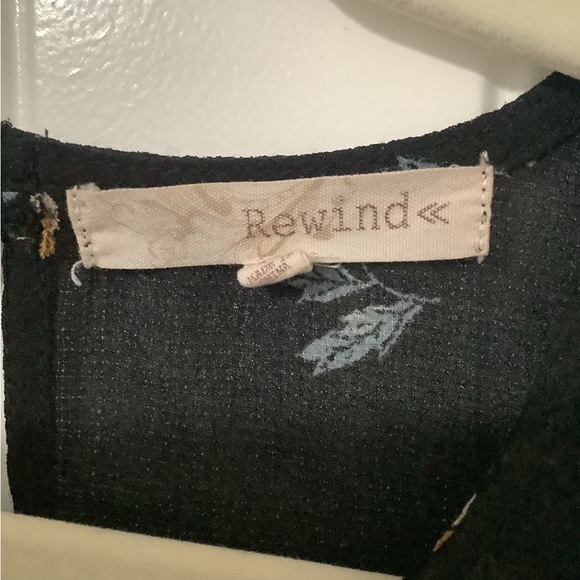 Rewind Medium Blouse - Picture 5 of 5